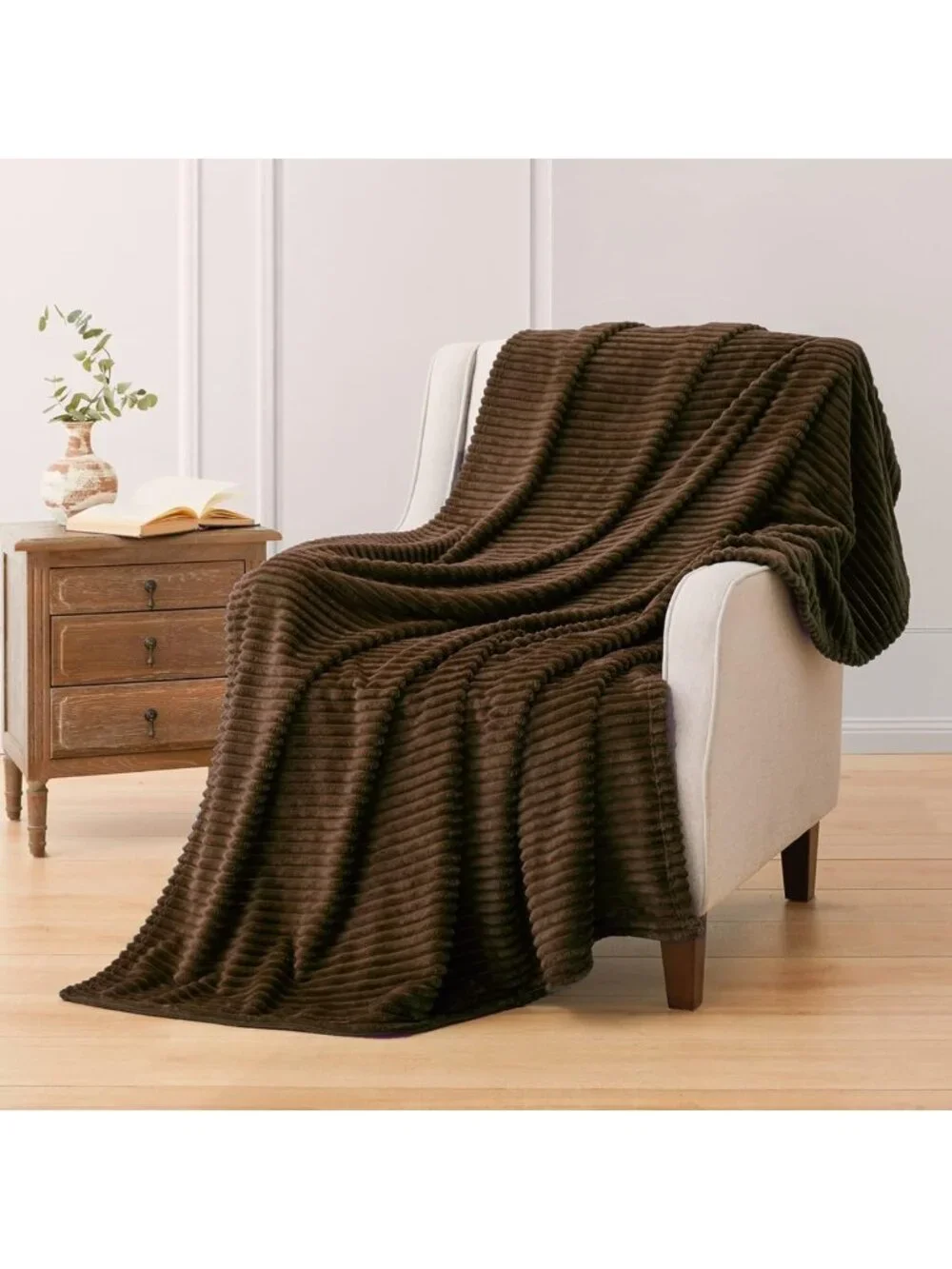 Cozy Brown Stripe Flannel Fleece Throw Blanket - Soft, Warm Microfiber for Couch